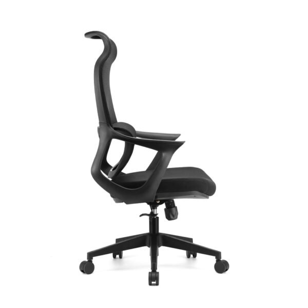 M15 Chair