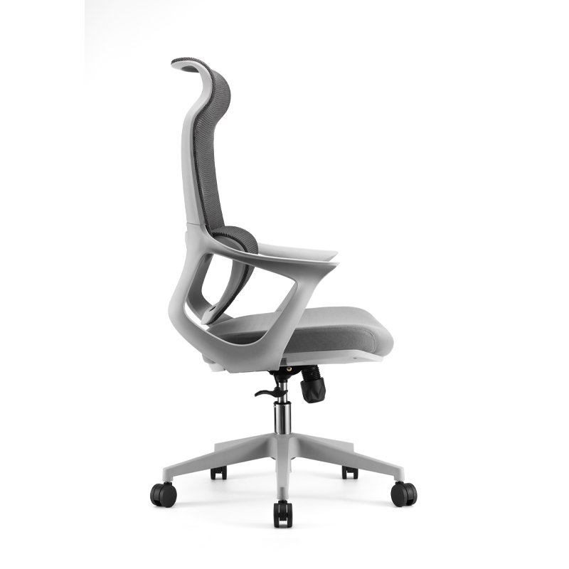 M15 Chair - Image 9