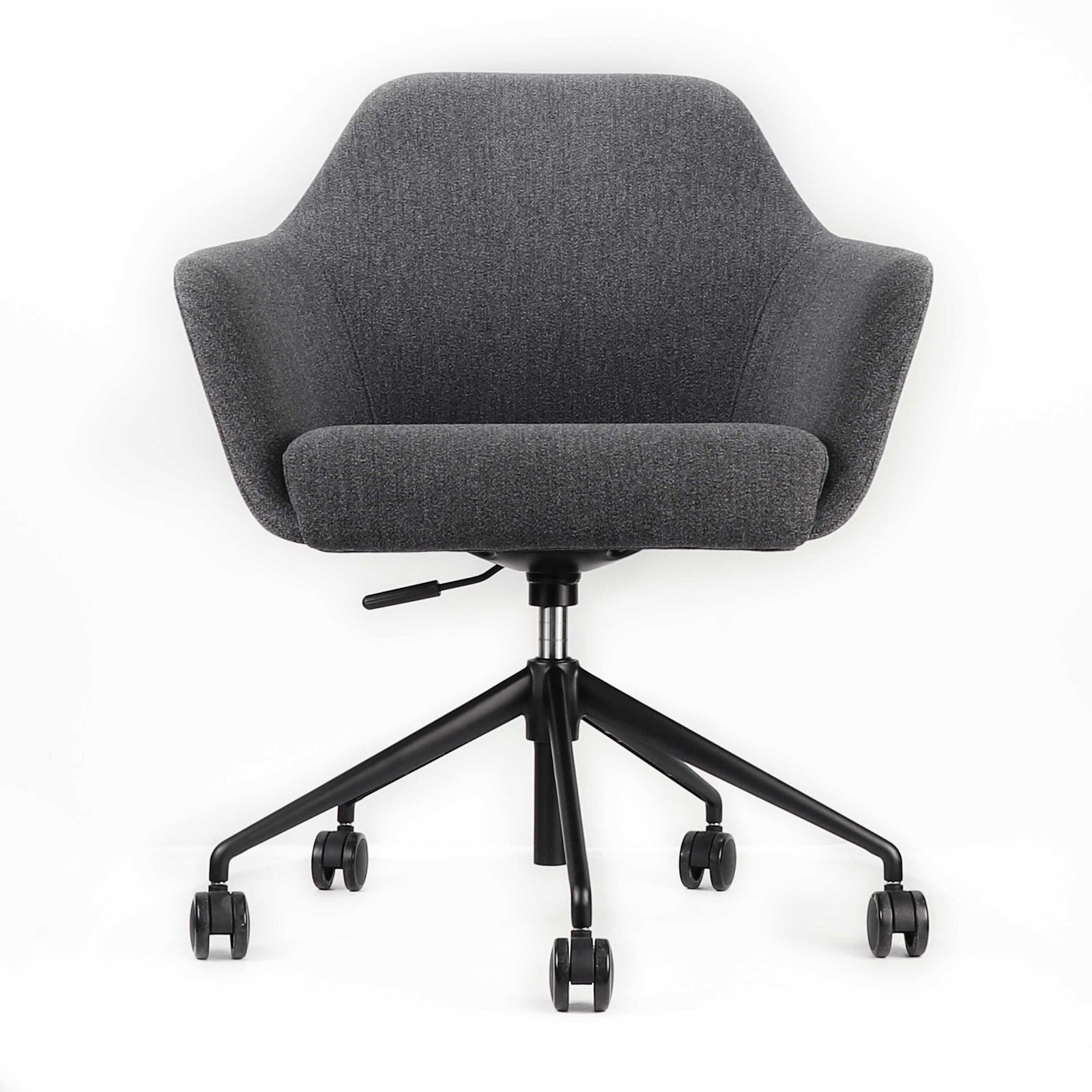 LE01 Chair - Image 8