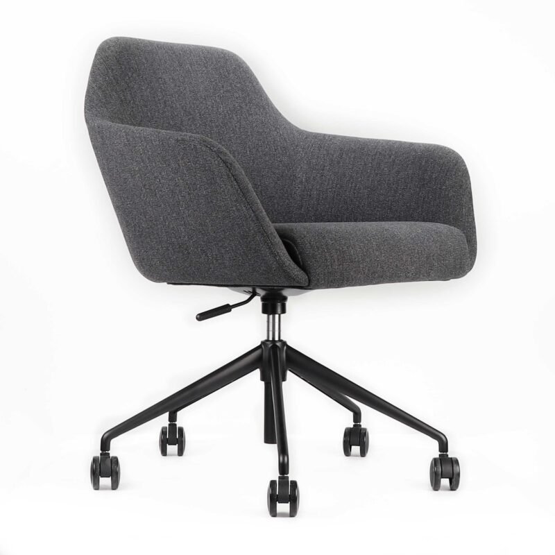 LE01 Chair - Image 9